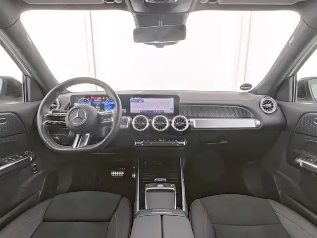 Mercedes-Benz EQB 350