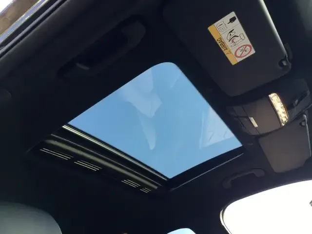 Mercedes-Benz EQC 400