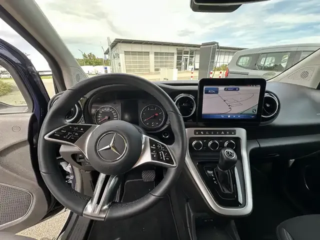 Mercedes-Benz Sonstiges