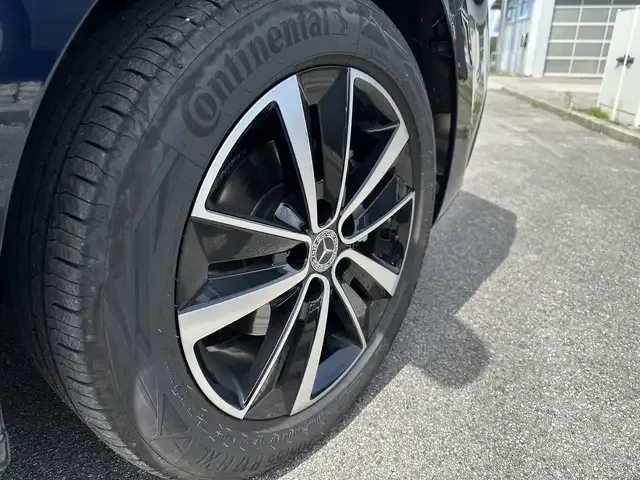 Mercedes-Benz Sonstiges