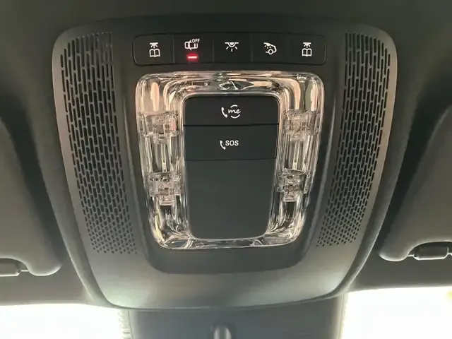 Mercedes-Benz EQA 300
