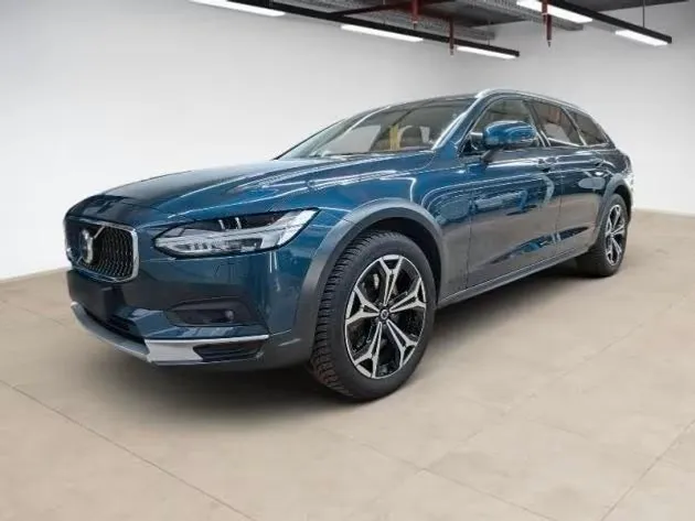 Volvo V90 Cross Country