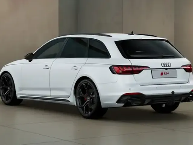 Audi RS4