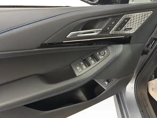 BMW 223