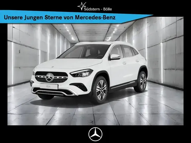 Mercedes-Benz GLA 220