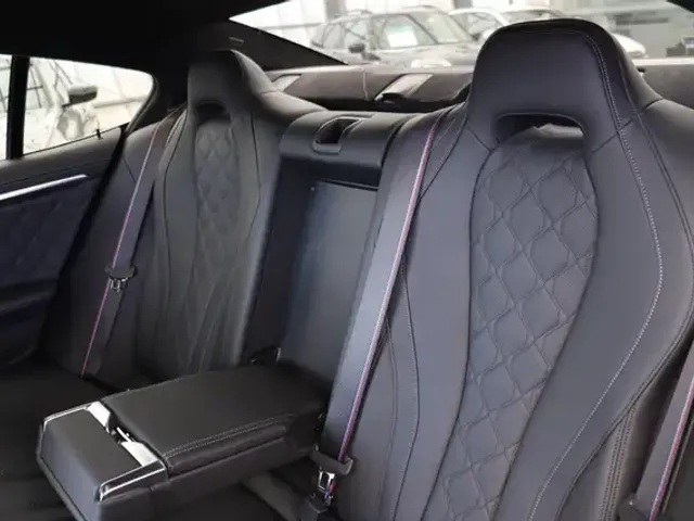 BMW M8