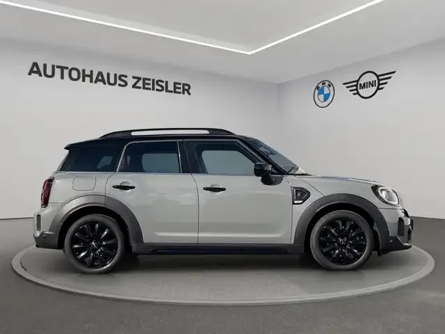 MINI Cooper S Countryman