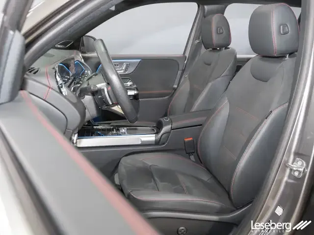 Mercedes-Benz EQB 250