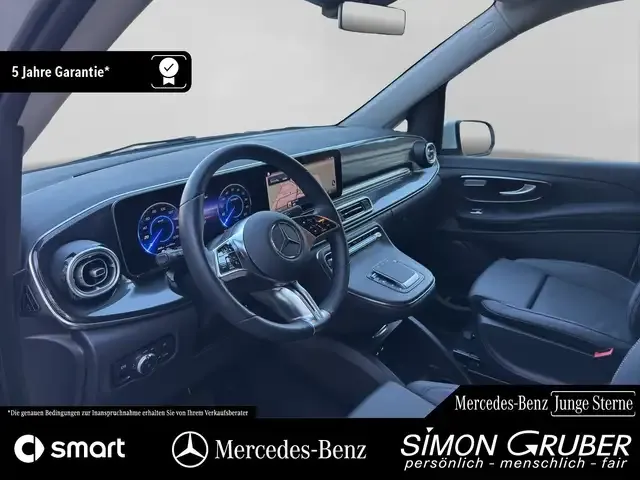 Mercedes-Benz EQV 300