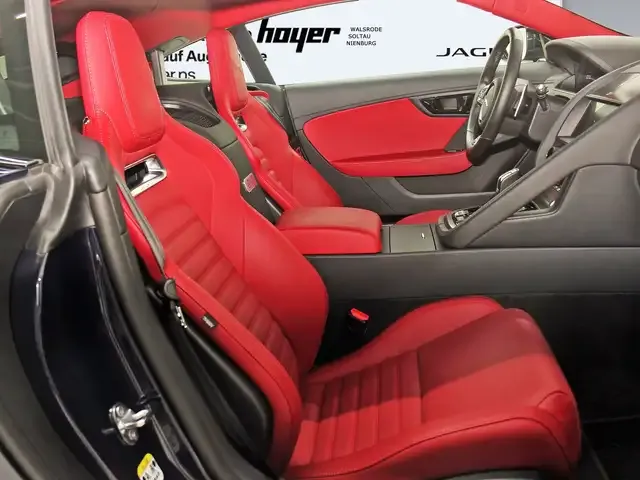 Jaguar F-Type