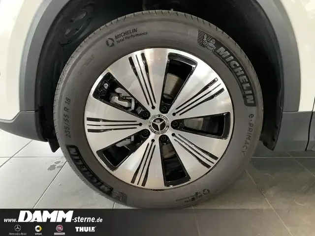 Mercedes-Benz EQA 300