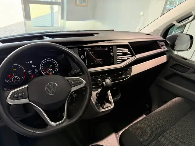Volkswagen T6.1 Transporter