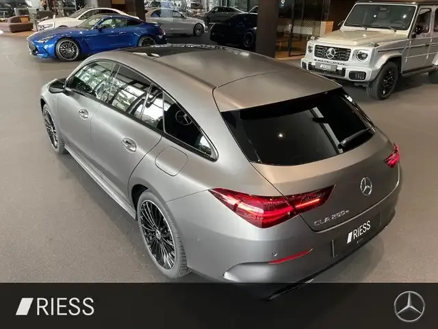 Mercedes-Benz CLA 250