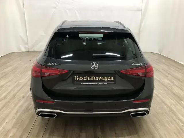 Mercedes-Benz C 220