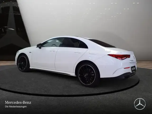 Mercedes-Benz CLA 250