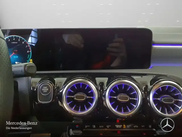 Mercedes-Benz CLA 250