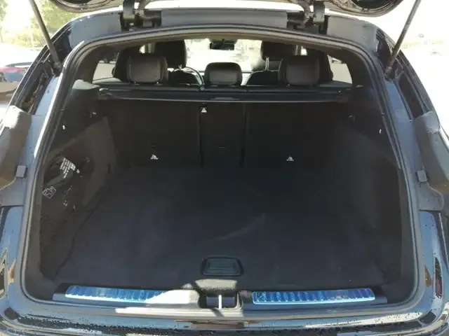 Mercedes-Benz EQC 400