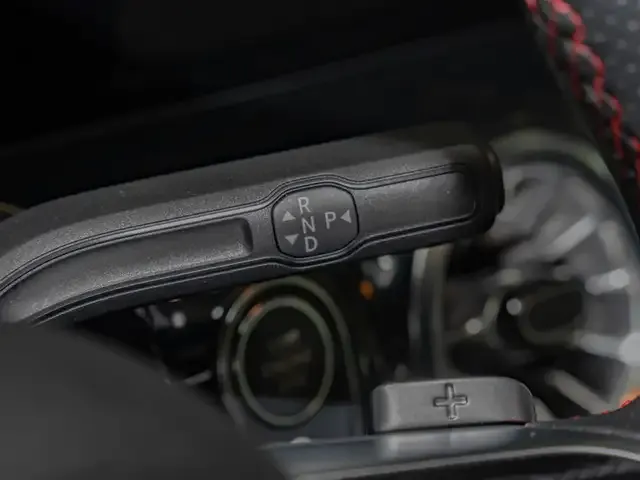 Mercedes-Benz GLA 220