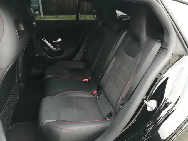 Mercedes-Benz Sonstiges