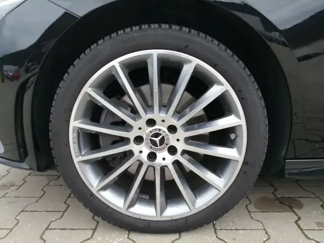 Mercedes-Benz Sonstiges