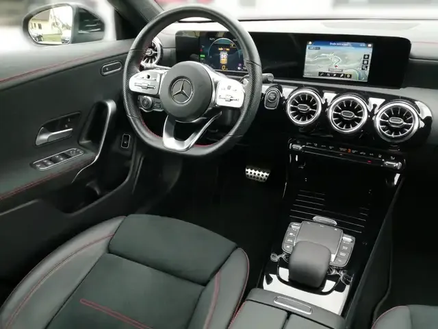 Mercedes-Benz Sonstiges