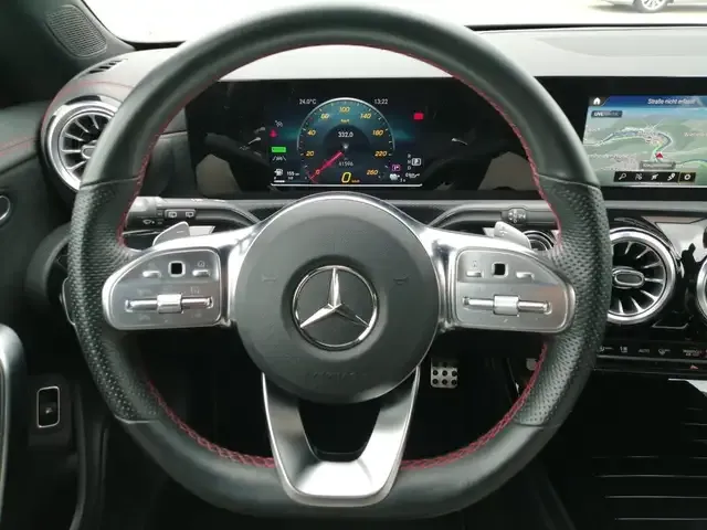 Mercedes-Benz Sonstiges