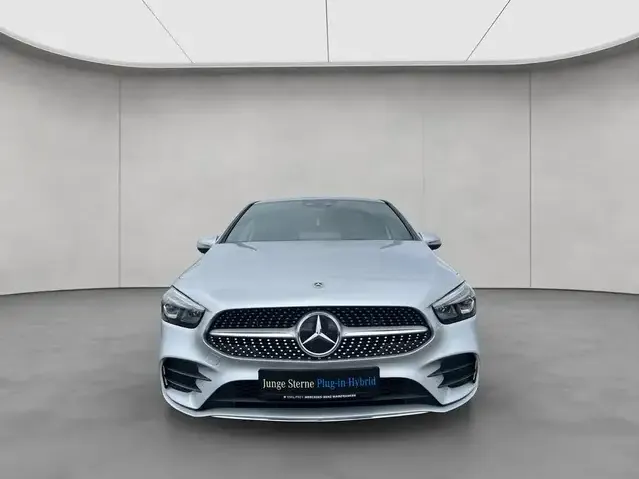 Mercedes-Benz B 250