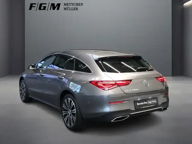 Mercedes-Benz CLA 250
