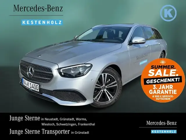 Mercedes-Benz E 220