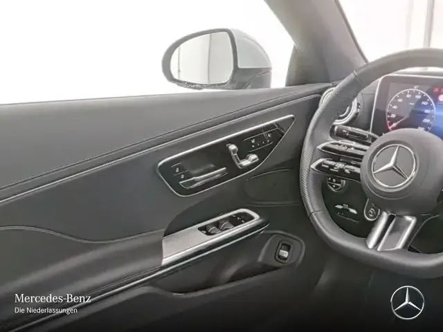 Mercedes-Benz CLE 200