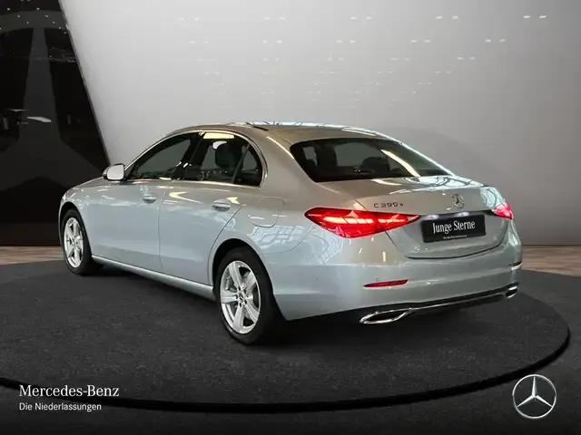 Mercedes-Benz C 300