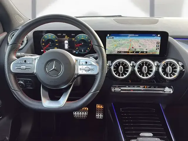 Mercedes-Benz GLA 250