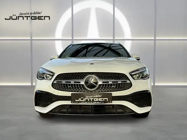 Mercedes-Benz GLA 250