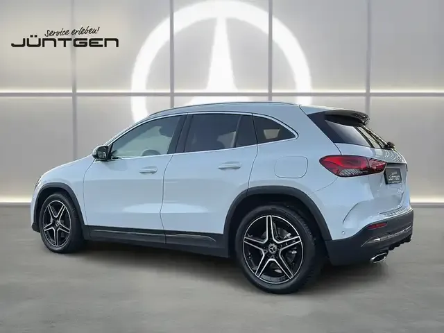 Mercedes-Benz GLA 250