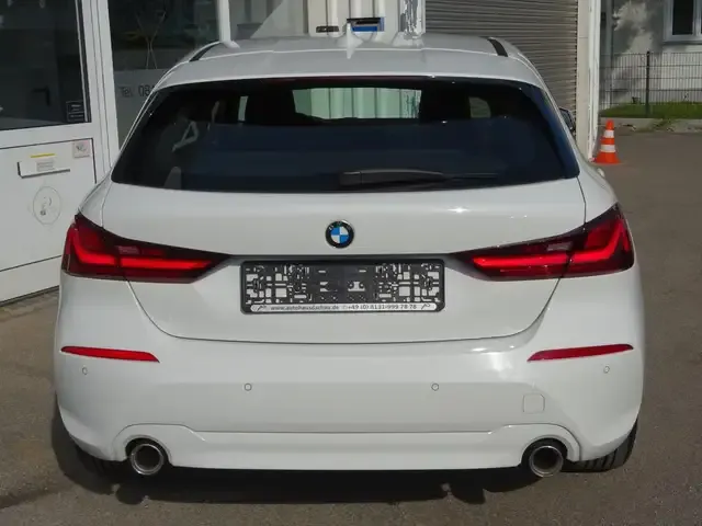 BMW 118