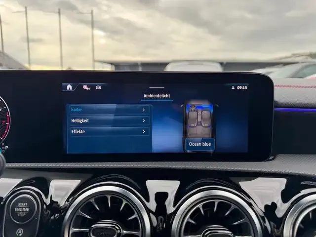 Mercedes-Benz CLA 200