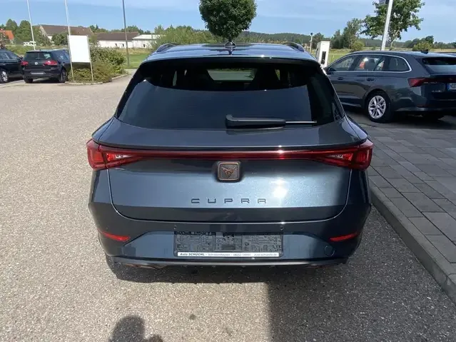 CUPRA Leon