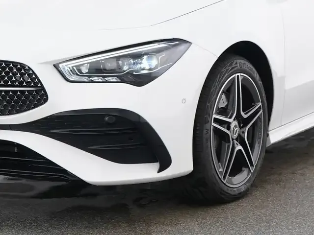 Mercedes-Benz CLA 250