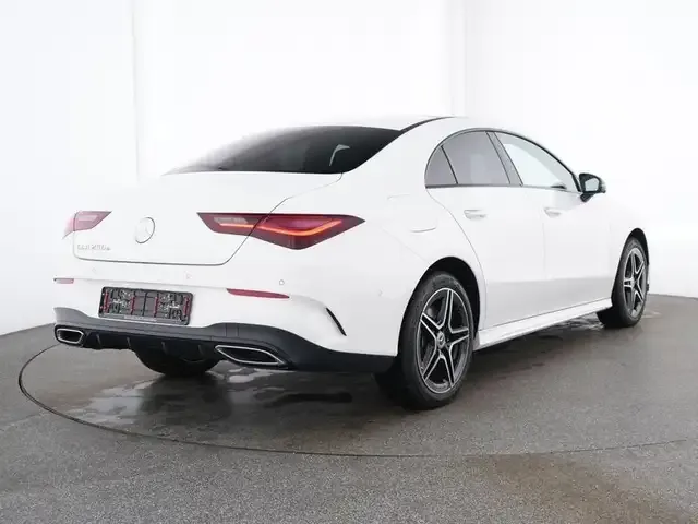 Mercedes-Benz CLA 250