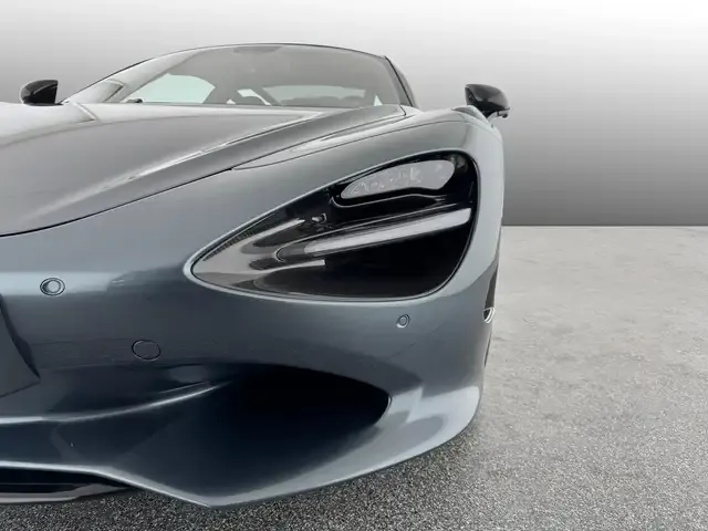 McLaren 750S