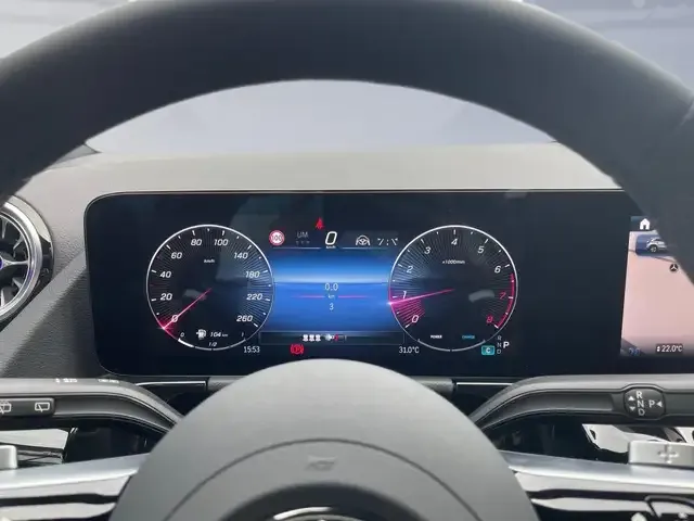 Mercedes-Benz GLA 180