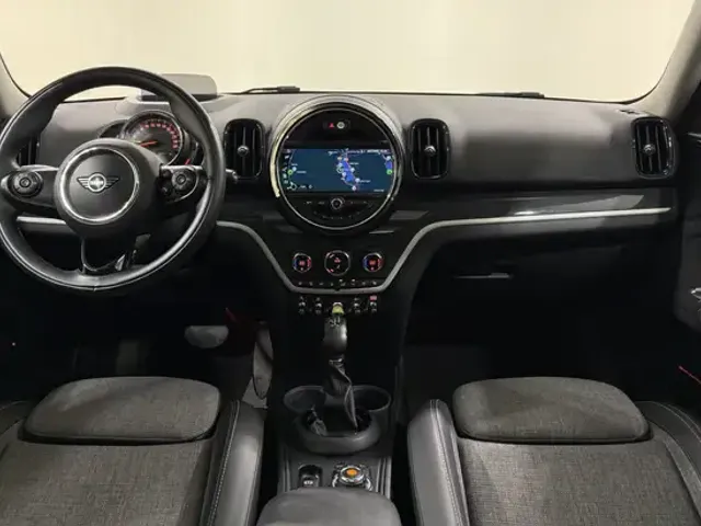 MINI Cooper SE Countryman