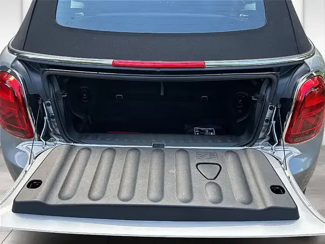 MINI John Cooper Works Cabrio