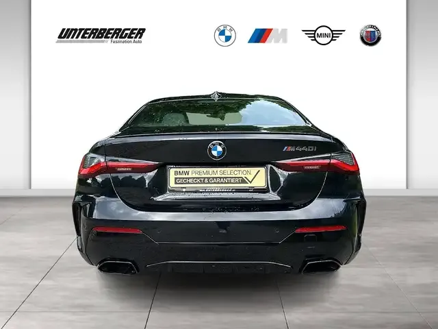 BMW 440