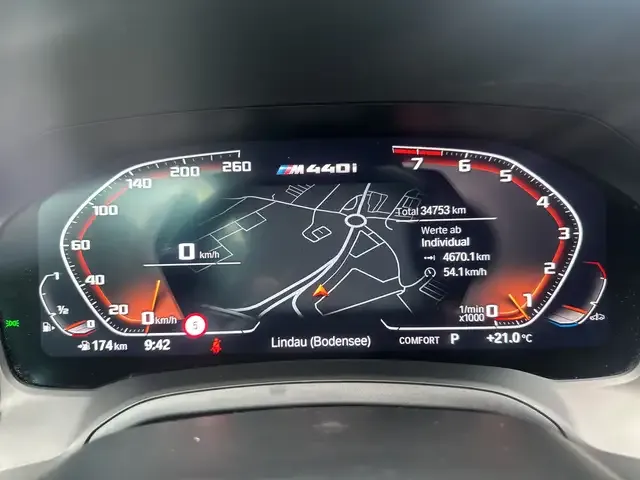 BMW 440