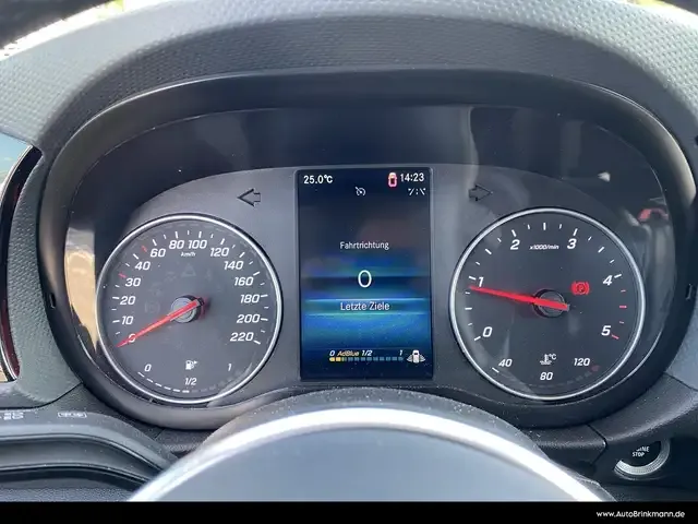 Mercedes-Benz Sonstiges