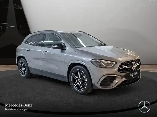 Mercedes-Benz Sonstiges