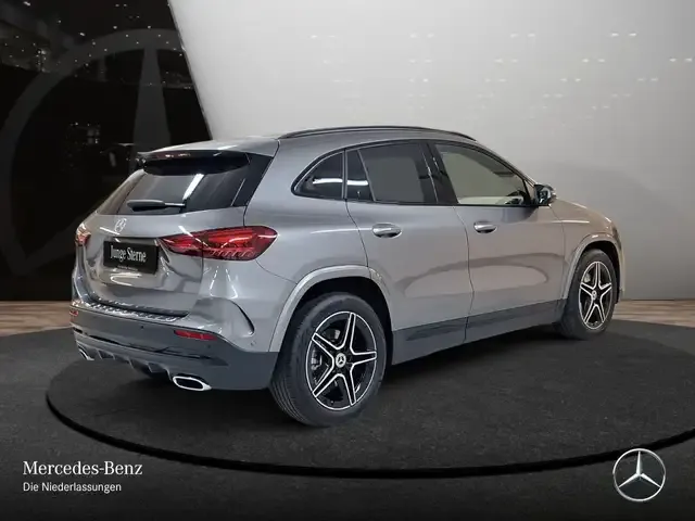 Mercedes-Benz Sonstiges