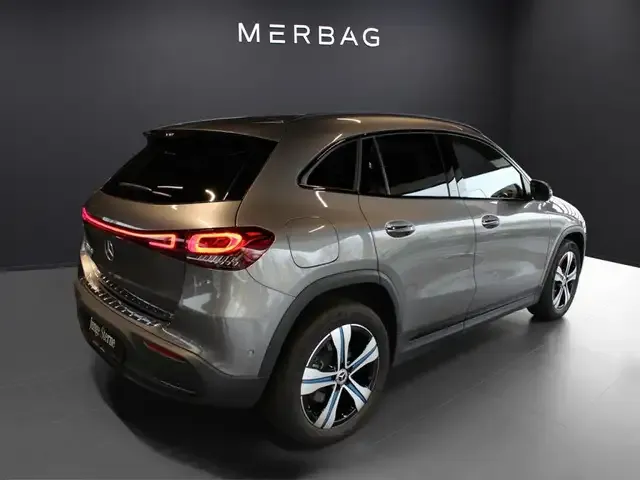 Mercedes-Benz EQA 250
