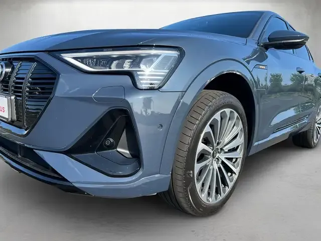 Audi e-tron